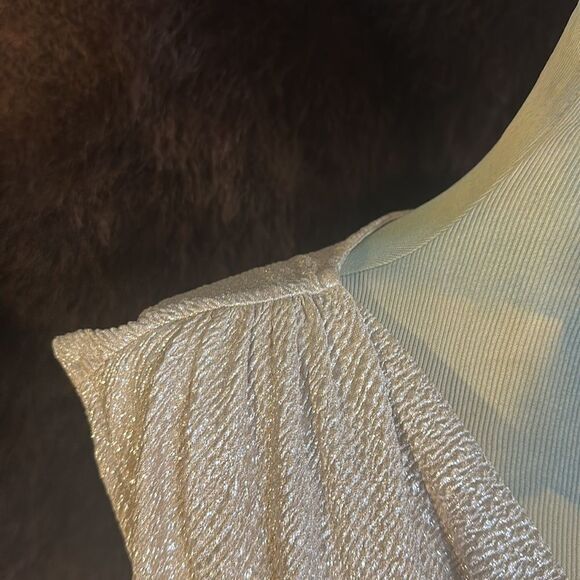 Dana Buchman top S (3675) - Picture 2 of 10